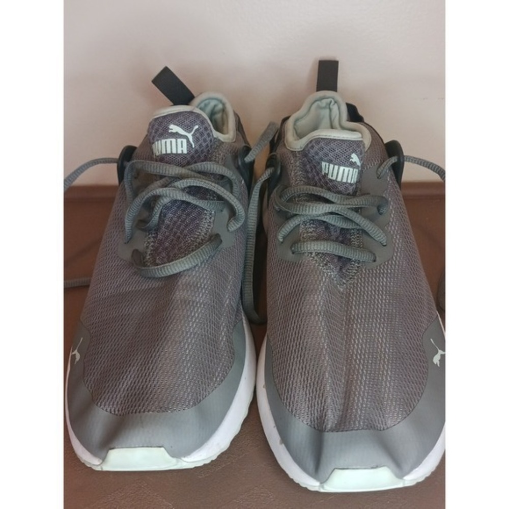 Puma grey‎ & Lt Green womens Running Shoe Sneakers Soft Foam Ultimate Comfort 10